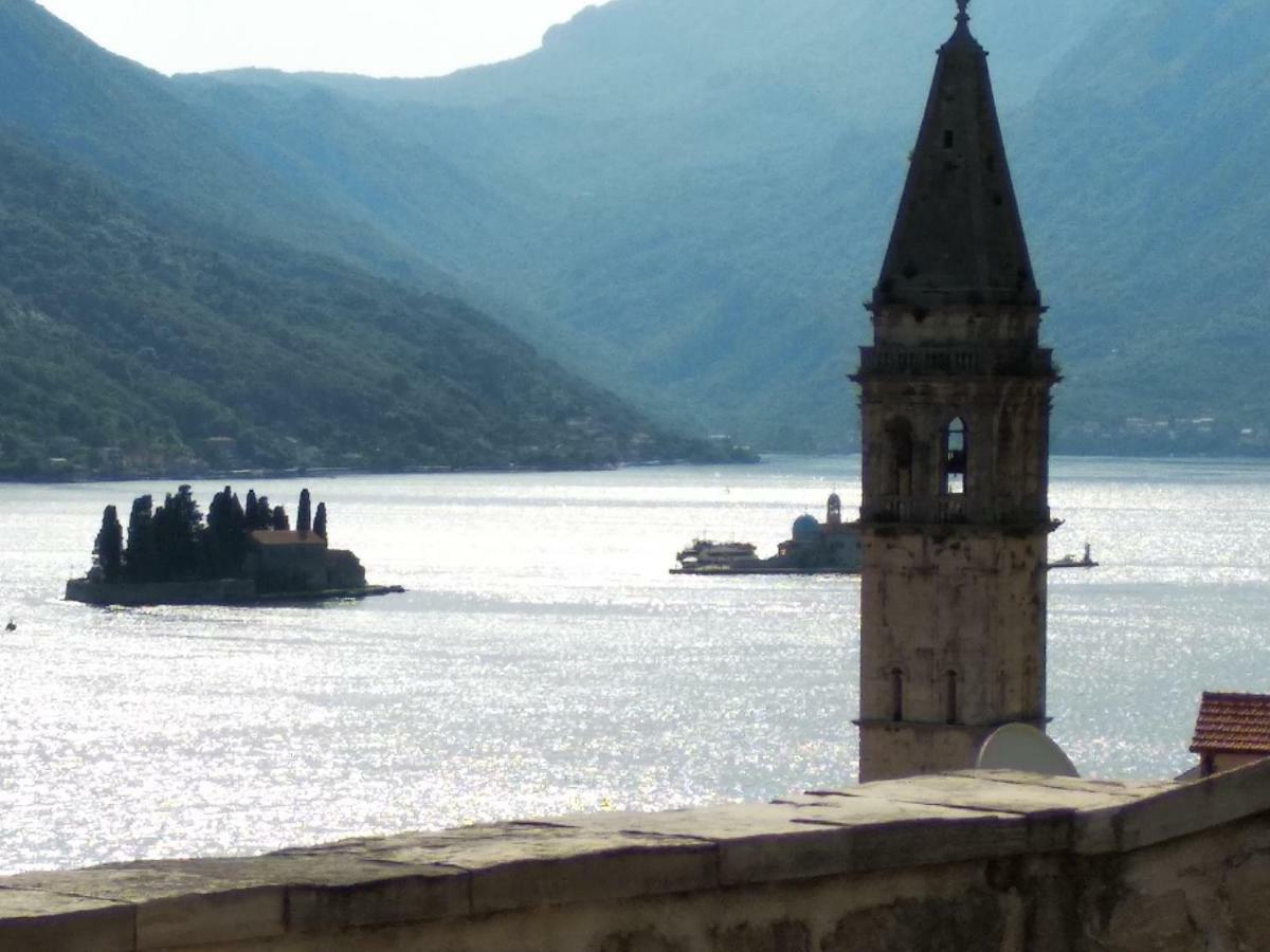 Old House Perast Apartamento Exterior foto