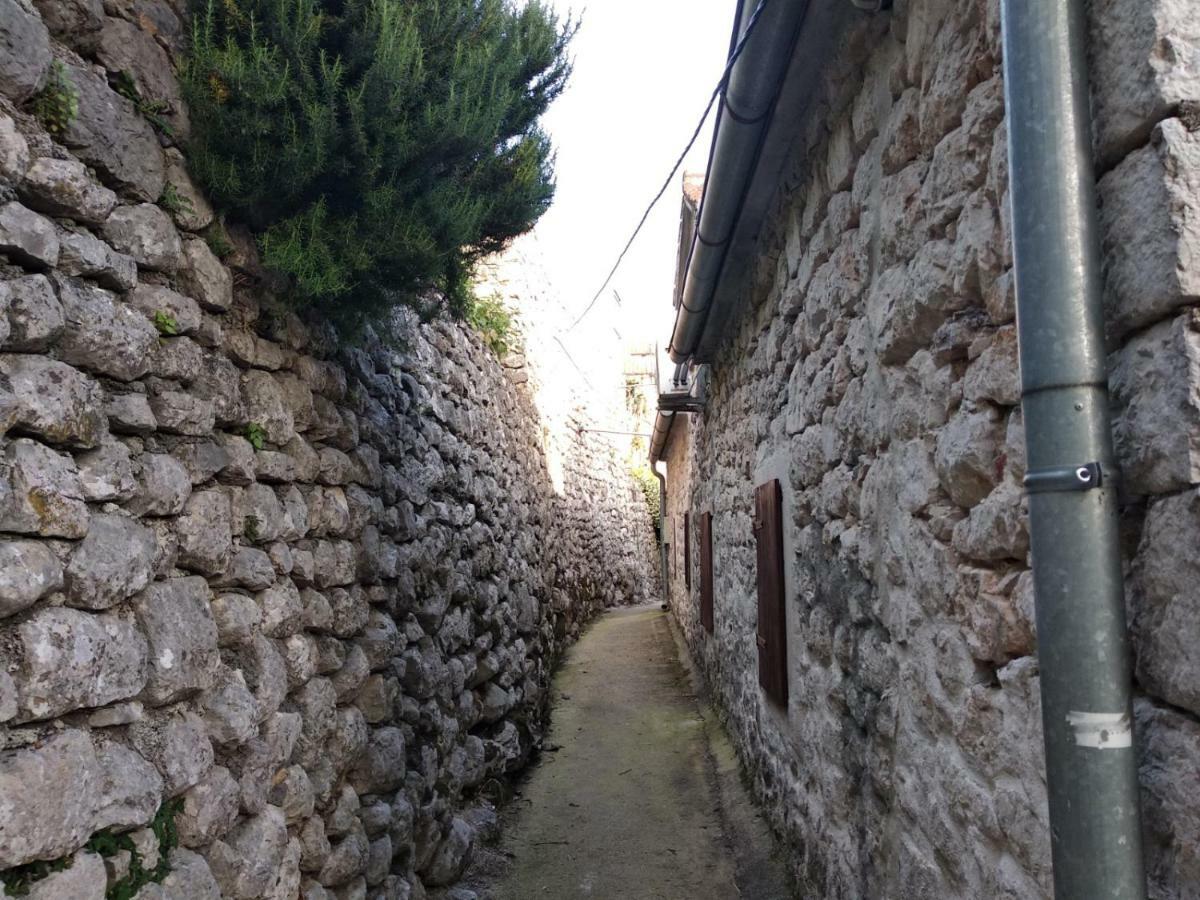Old House Perast Apartamento Exterior foto