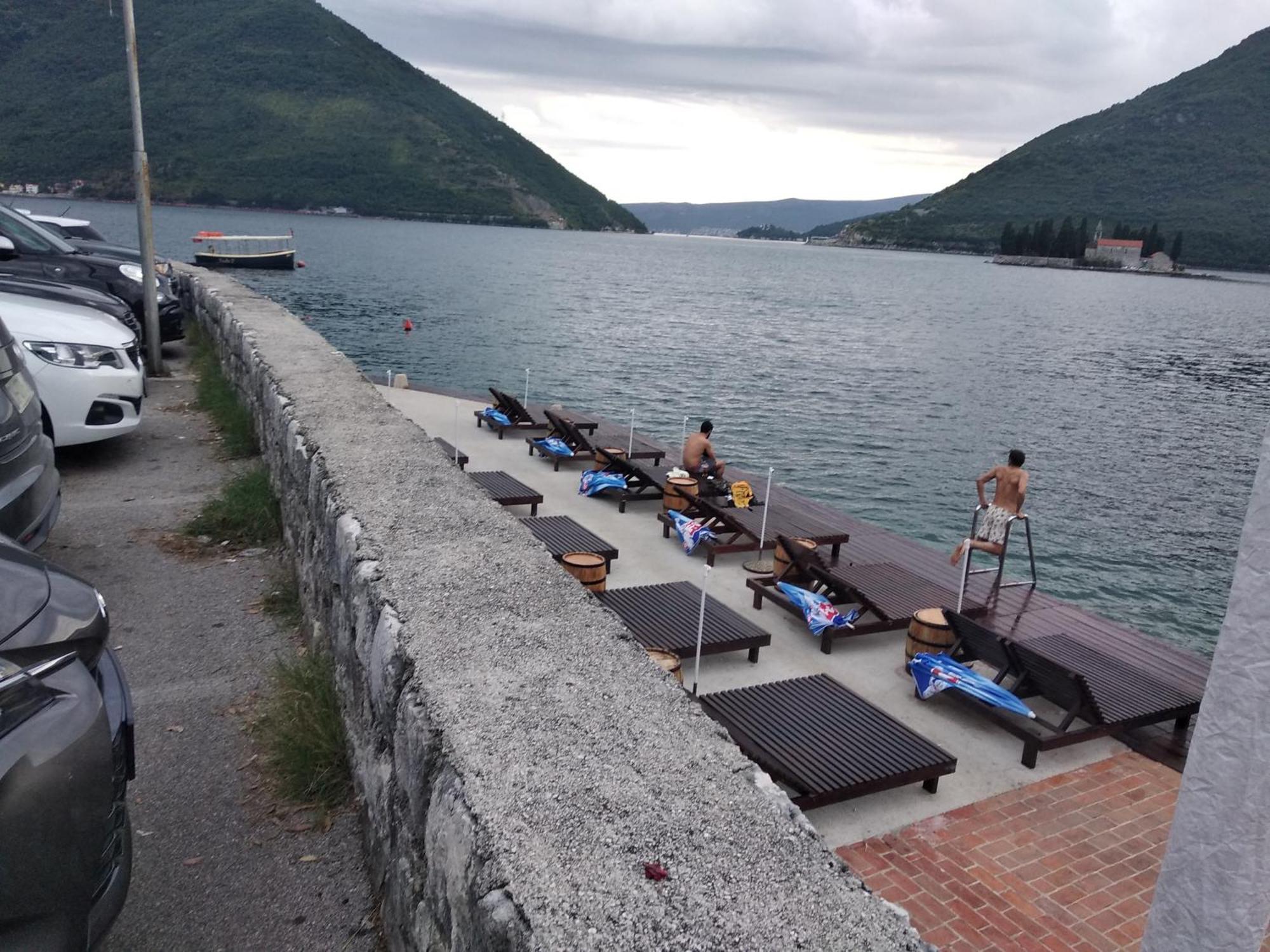 Old House Perast Apartamento Exterior foto